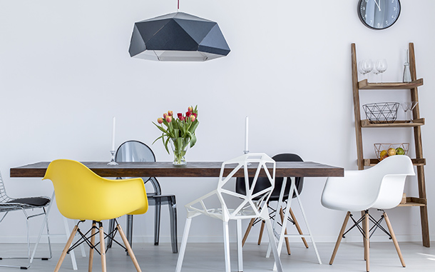 ЖАРЫҚҚА ТОЛЫ ҮЙ